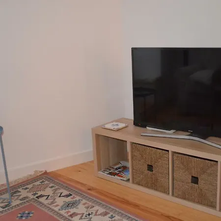 Flor De Lis - Alfama Apartman *